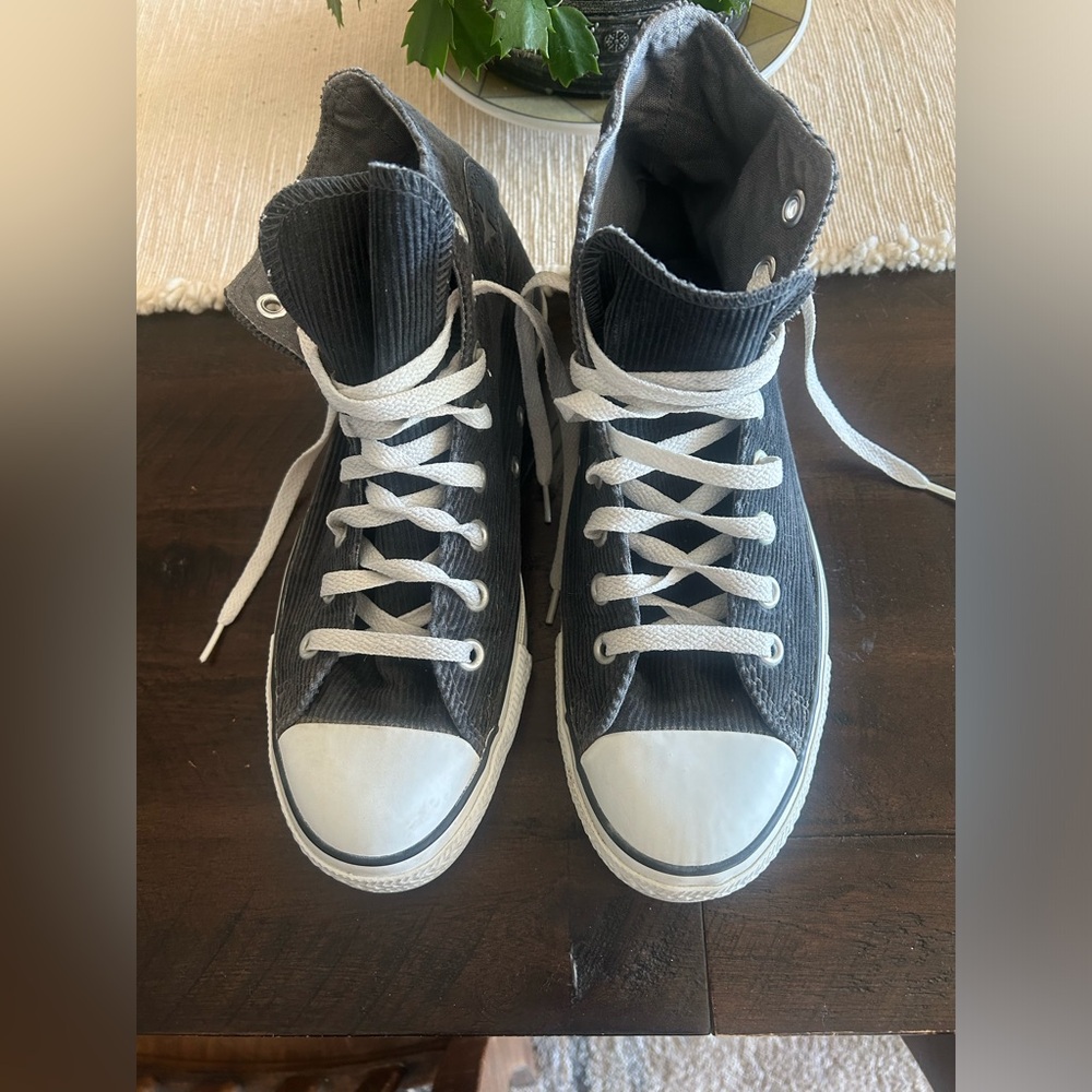 Converse High Tops